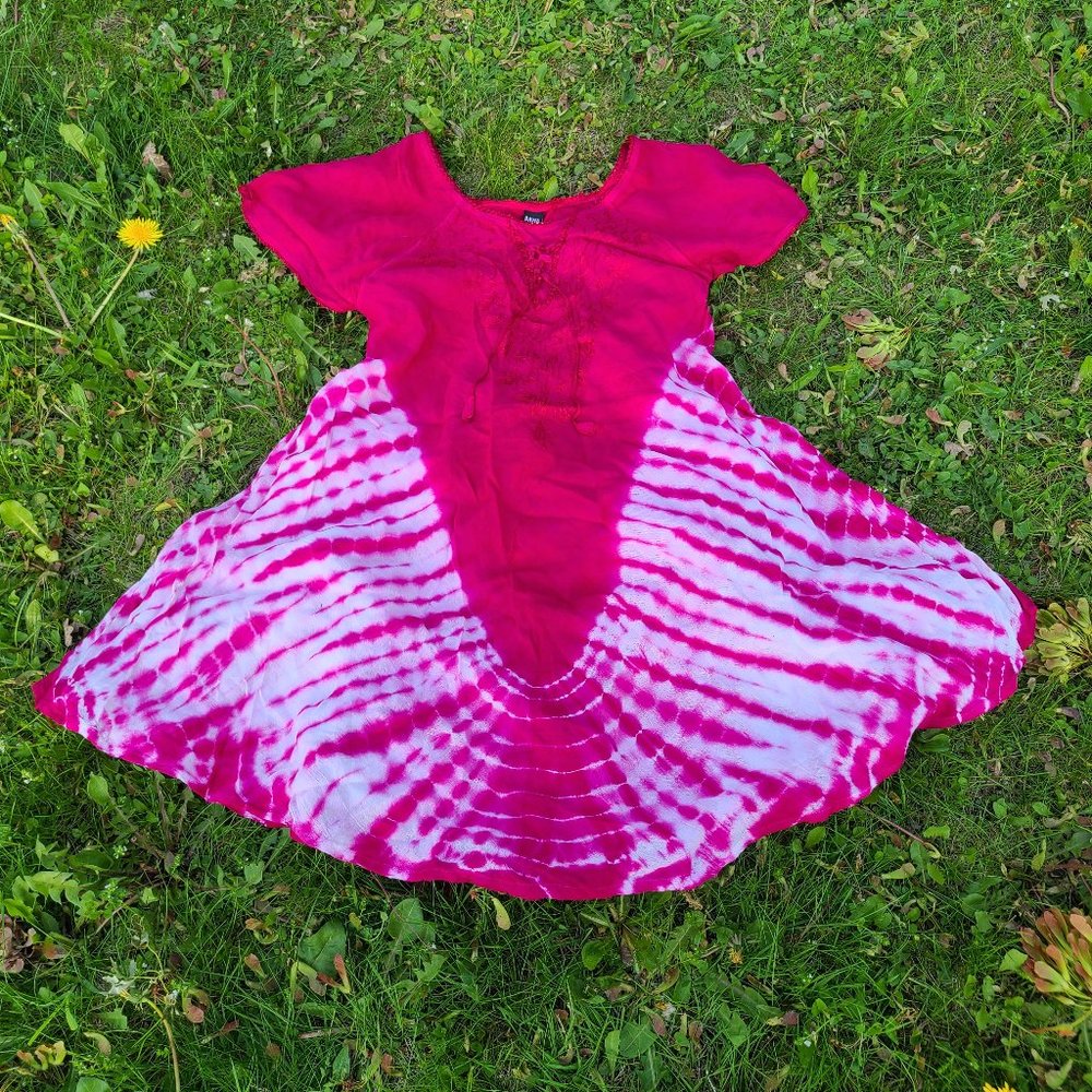 Adorable cotton gauze summer dress/beach cover up. Free size